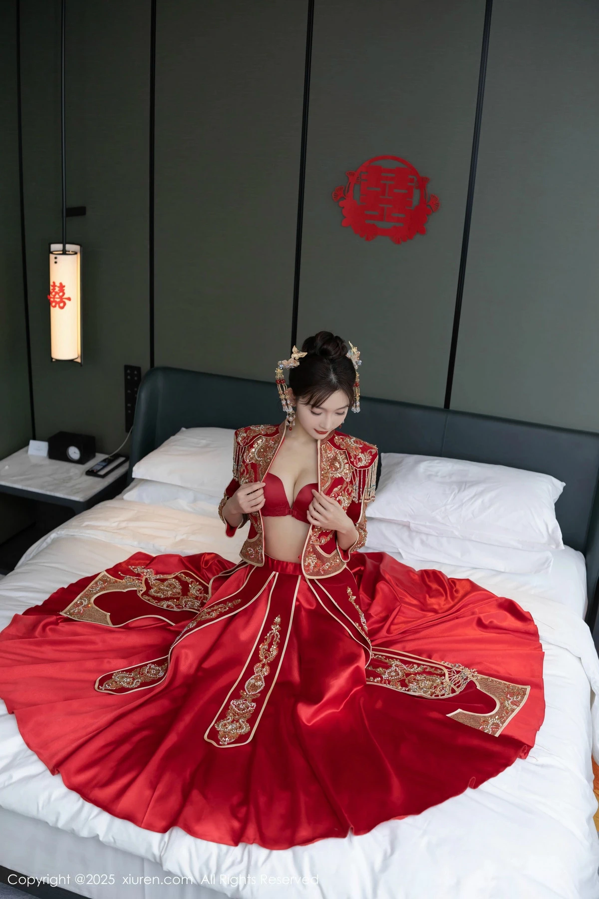 5DC92644-8F9D-4CB6-BAFC-13F97372D2C5